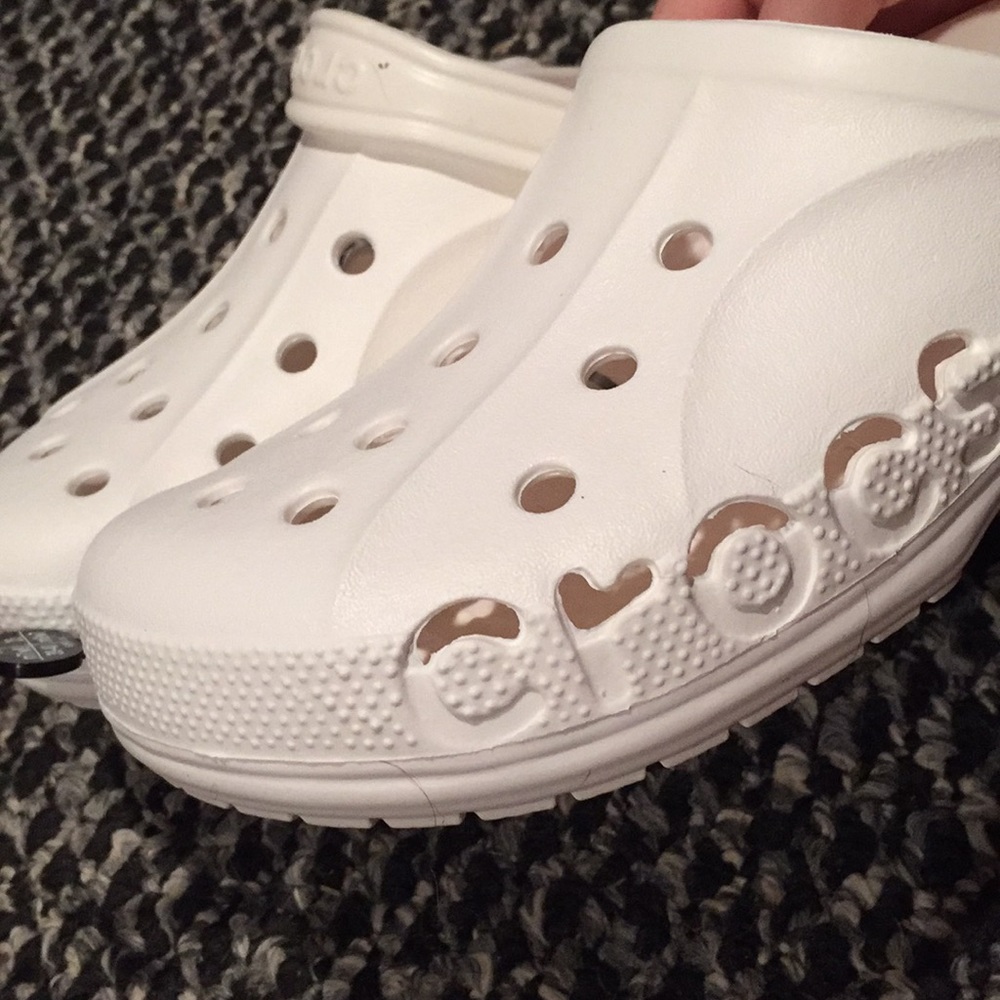 White crocs size 9 women’s